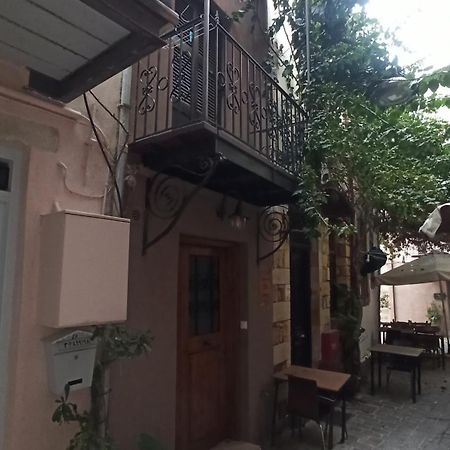 Mythos Old Harbour Chrissi Akti Chania Exterior foto